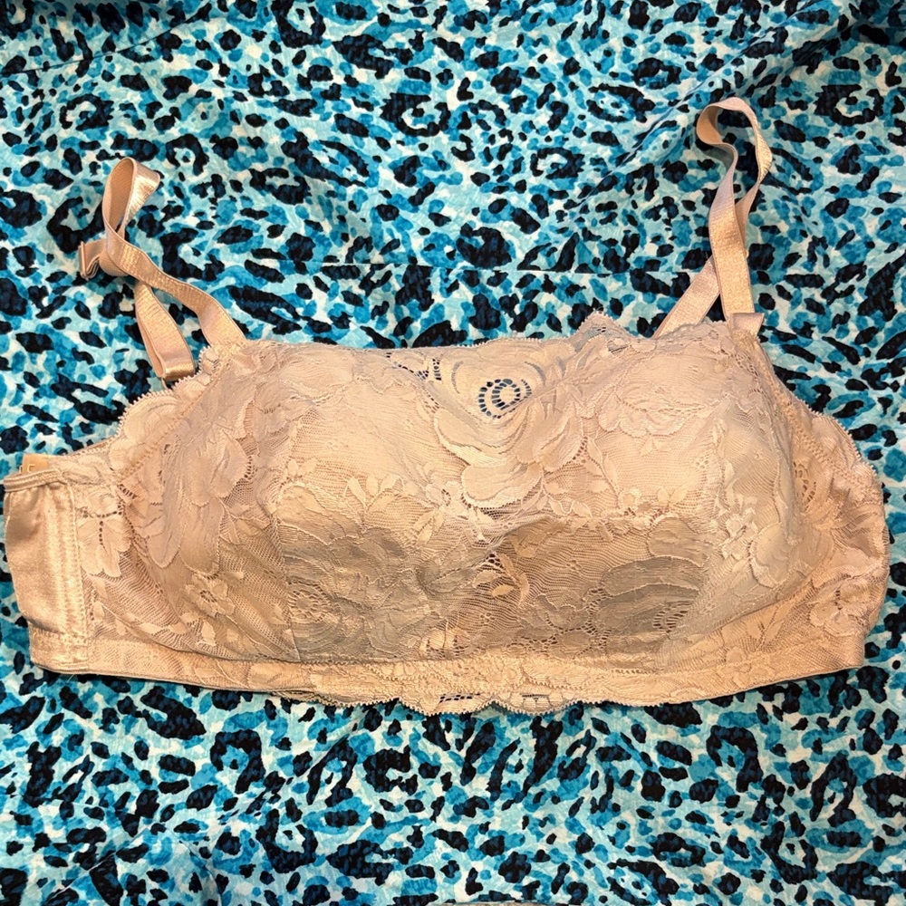 Instant Shaping Elegant Lace Beige Nude Cleavage Cover Bra Bralette Camisole 42B